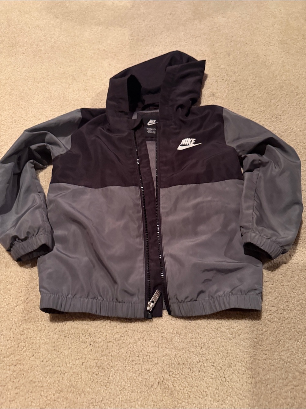 Nike Kids Hooded Colorblock Rain Jacket - Black & Gray